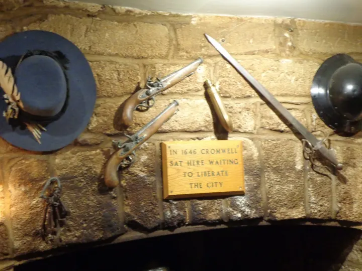 Morse Victoria Arms 8.jpg