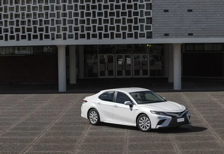 camry-sx-features-exteriordesign-1150x790.jpg